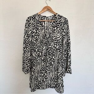 Topshop Bell Sleeve Patterned Mini Dress in Black and White